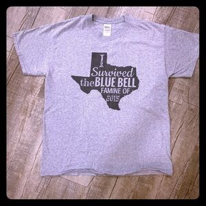 💙3 for $20💙Gildan‎ Blue Bell T-Shirt